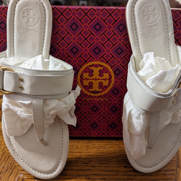 Tory Burch Marsden Sandal - Picture 16 of 16